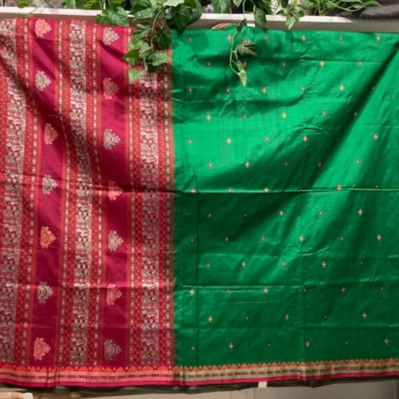 Green and Pink pure silk Saree - Picture 4 of 4